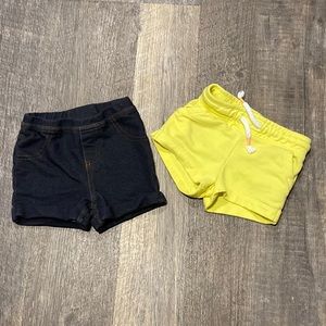 Baby Girls’ Set of 2 Shorts - 12M